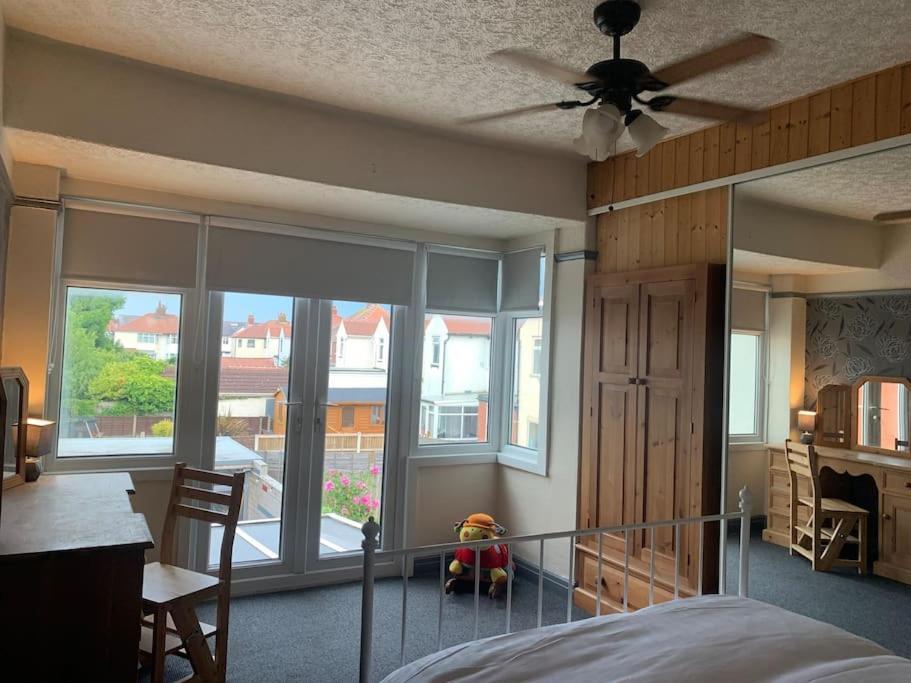 Family Holiday Home Blackpool Eksteriør bilde
